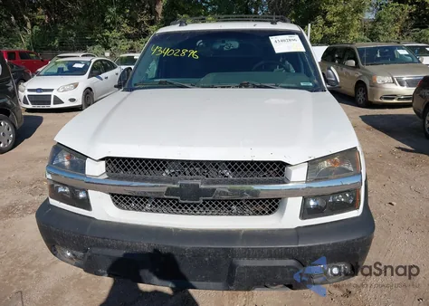 2004 Chevrolet Avalanche 1500 z USA, uszkodzony, nr VIN 3GNEK12T54G307783